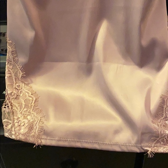 A lilac purple silk lingerie dress - Picture 3 of 3